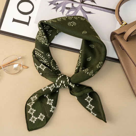 Foulard Carré 70x70 Bohème Chic Vintage Elégant