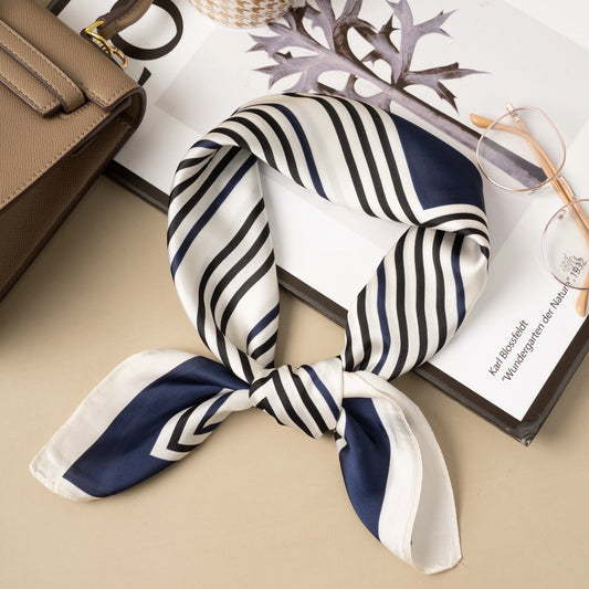 Foulard Carré Noir Et Blanc 70x70 Polyester Effet Soie Motif Géométrique